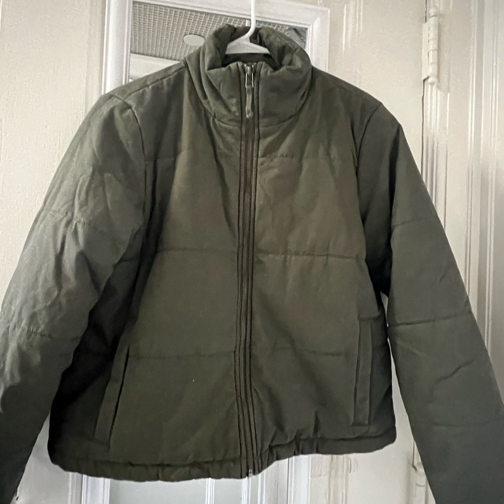 aritzia sunday best green puffer
